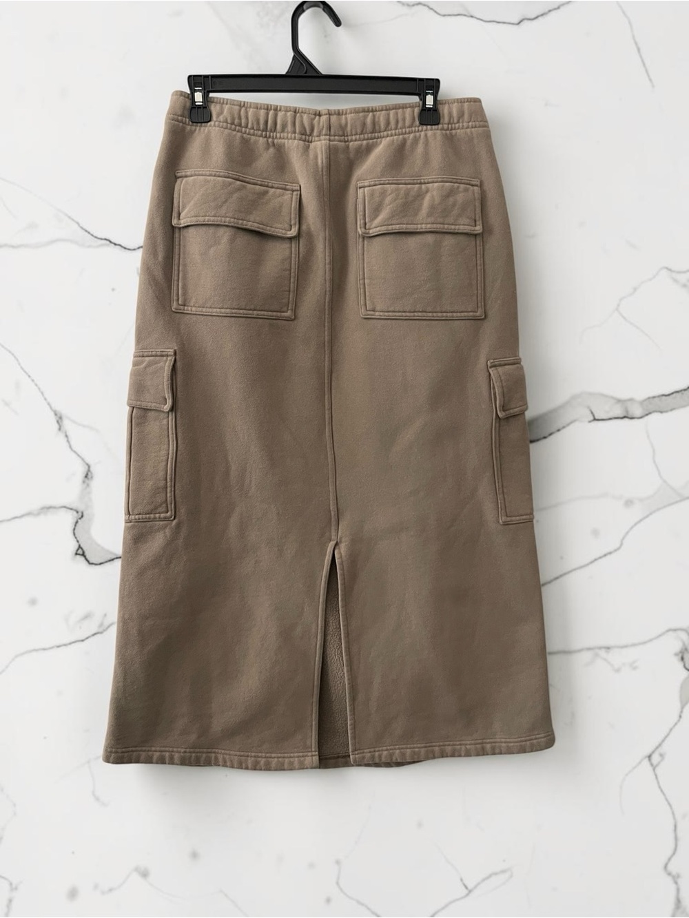 Aritzia Mega Fit Sweatfleece Cozy Fleece Cargo Midi Skirt Tan Size M - Picture 3 of 7